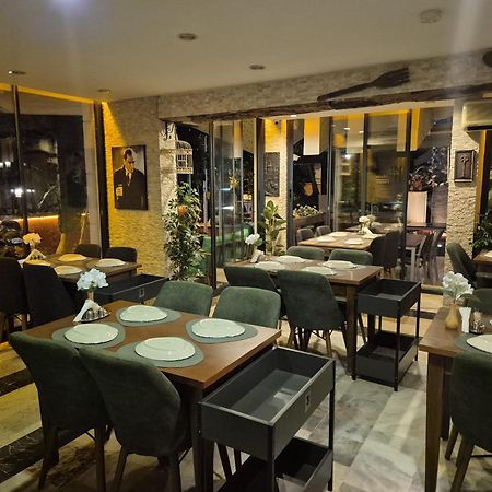 Beyaz Melek Apart Hotel Antália Exterior foto