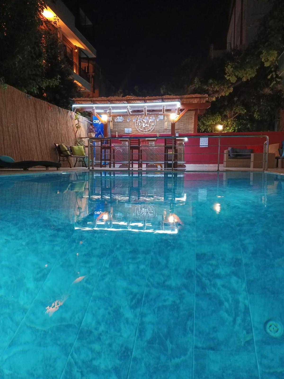 Beyaz Melek Apart Hotel Antália Exterior foto