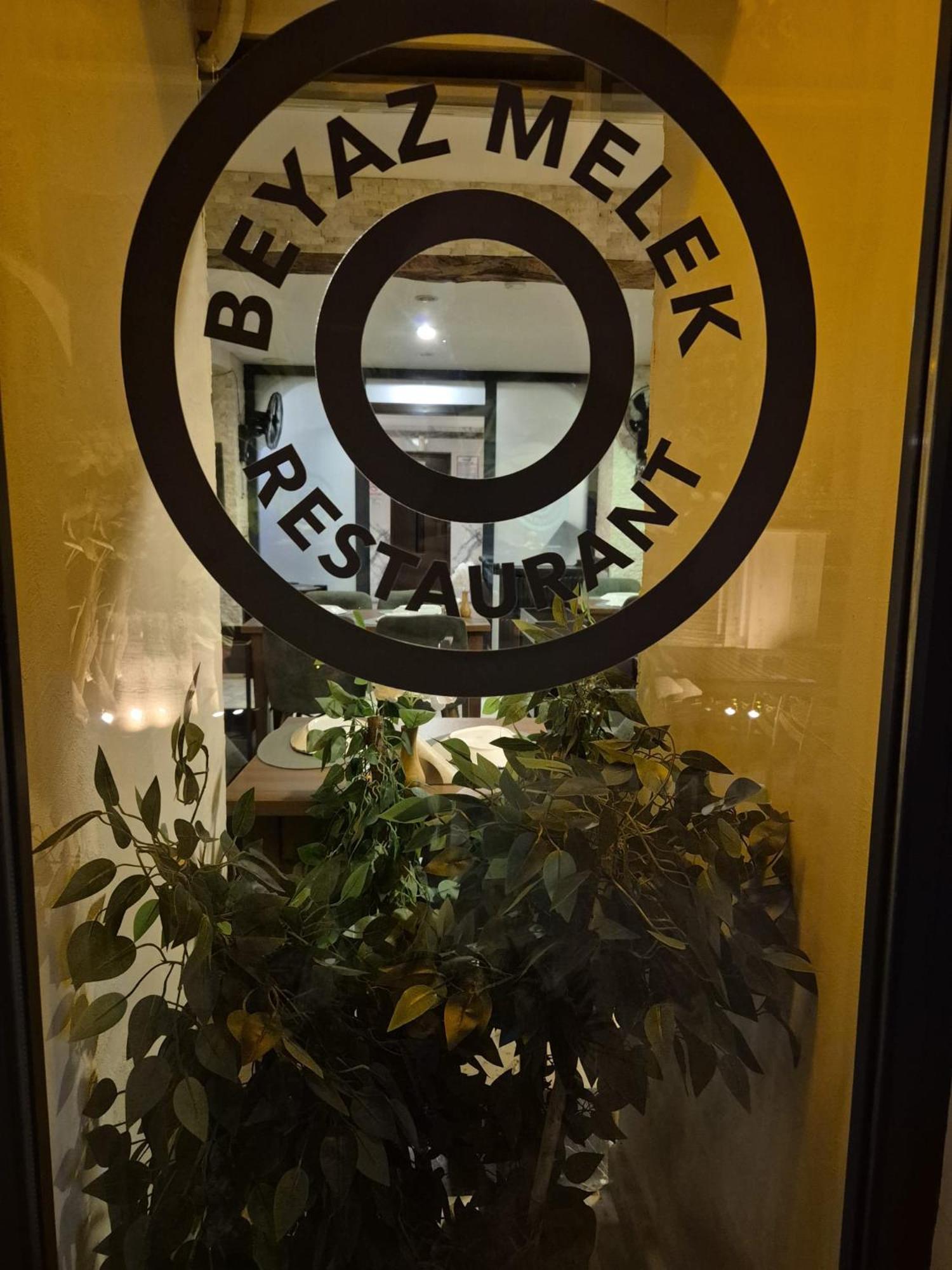 Beyaz Melek Apart Hotel Antália Exterior foto