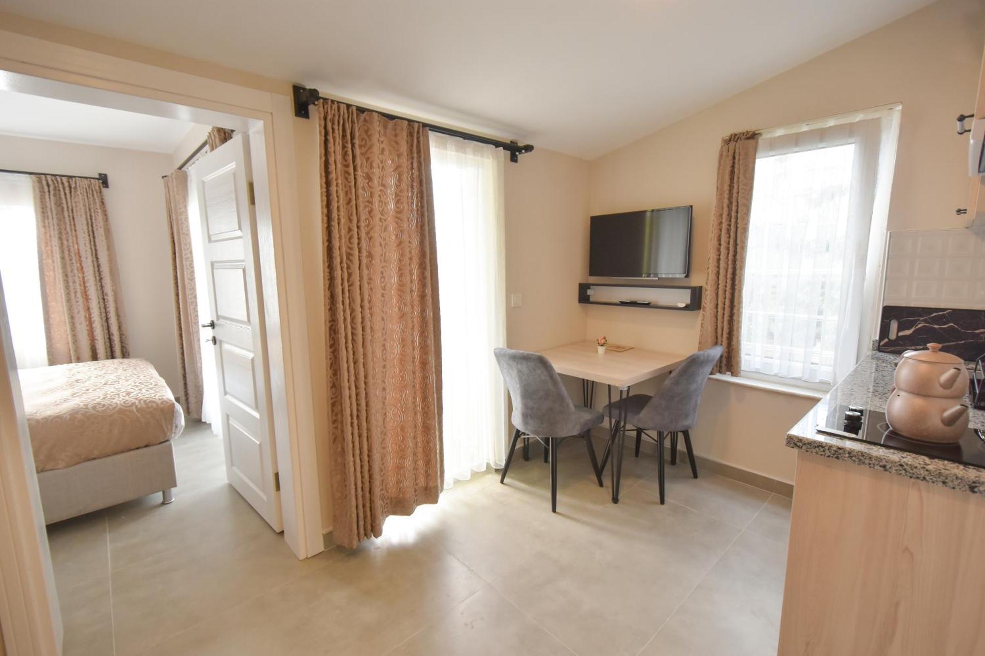 Beyaz Melek Apart Hotel Antália Exterior foto